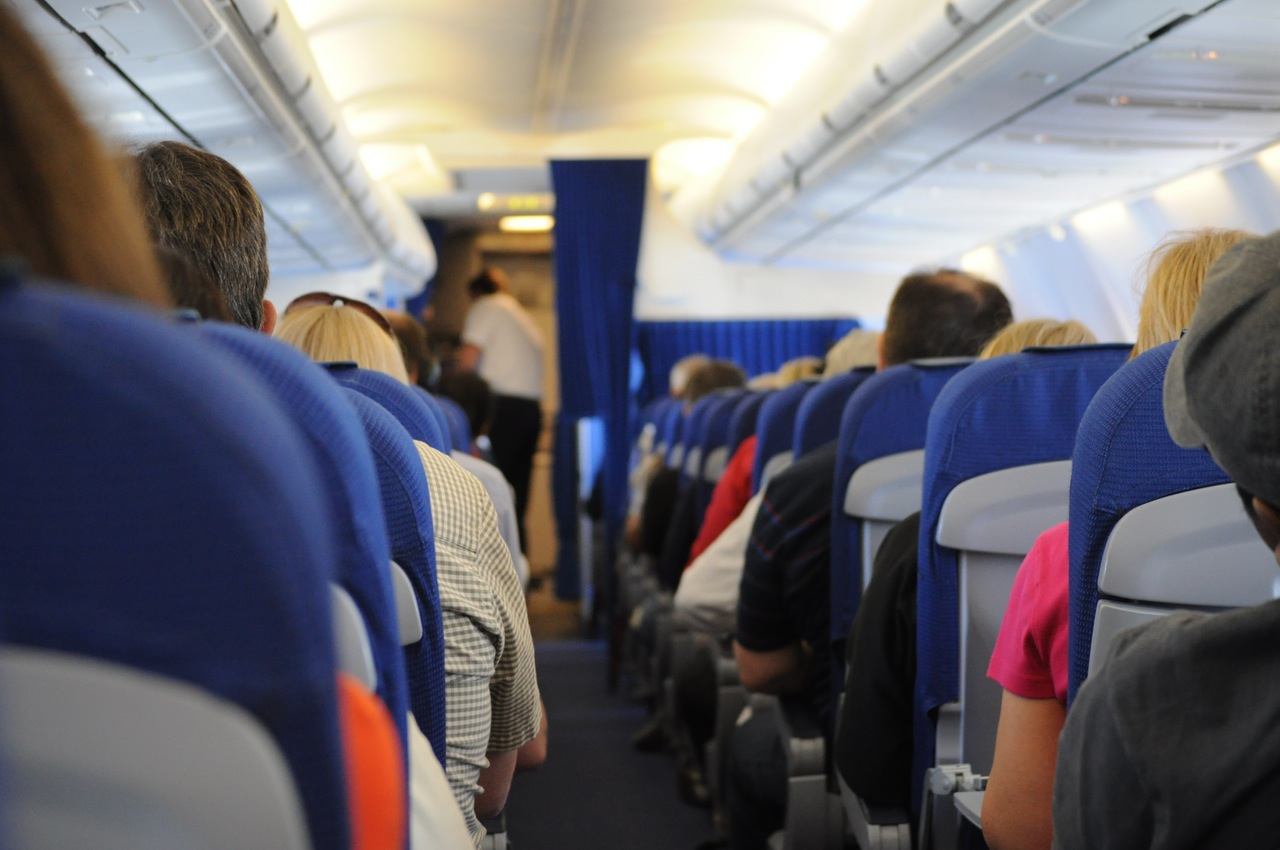 reduce flight expenses