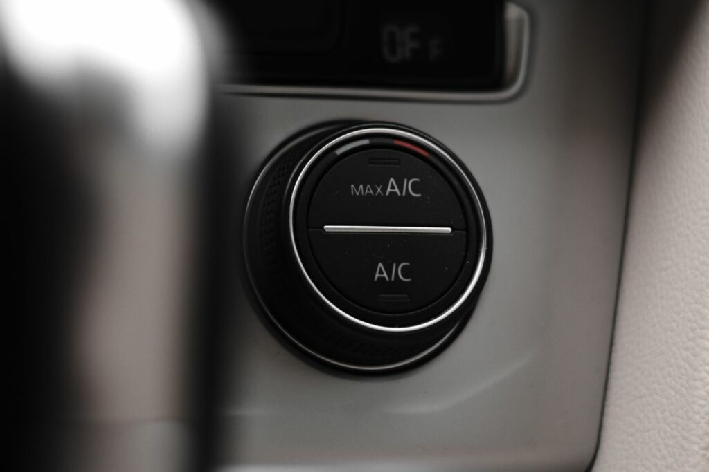 car's air conditioning